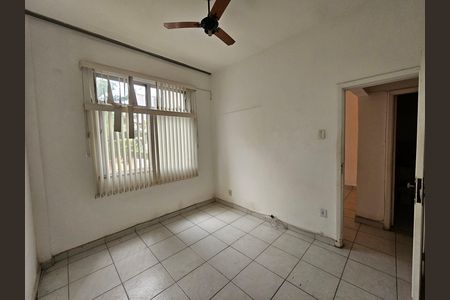 Apartamento à venda com 83m², 2 quartos e sem vaga