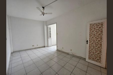 Apartamento à venda com 83m², 2 quartos e sem vaga