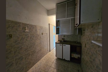 Apartamento à venda com 83m², 2 quartos e sem vaga