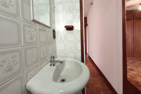 Casa para alugar com 170m², 3 quartos e 2 vagas Casa para alugar com 170m², 3 quartos e 2 vagasBanheiro Suíte