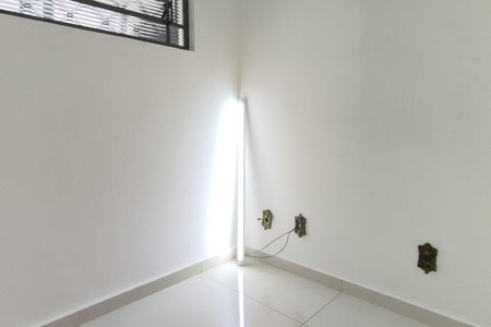 Casa para alugar com 170m², 3 quartos e 2 vagas Casa para alugar com 170m², 3 quartos e 2 vagasLavabo