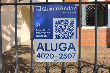 Casa para alugar com 170m², 3 quartos e 2 vagas Casa para alugar com 170m², 3 quartos e 2 vagasPLACA INSTALADA NA FACHADA