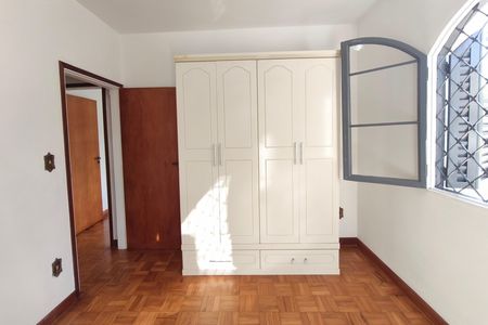 Casa para alugar com 170m², 3 quartos e 2 vagas Casa para alugar com 170m², 3 quartos e 2 vagasQuarto 3