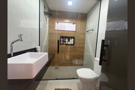 Casa à venda com 360m², 3 quartos e 4 vagas