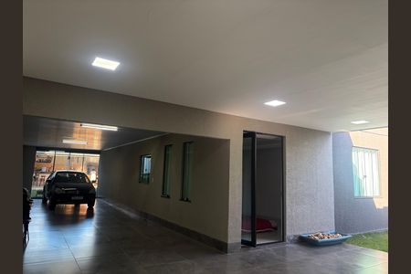 Casa à venda com 360m², 3 quartos e 4 vagas