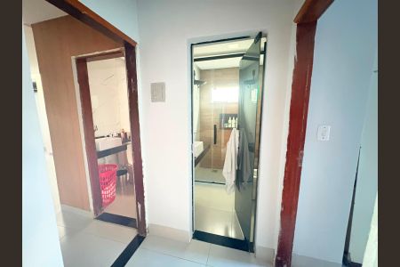 Casa para alugar com 360m², 3 quartos e 4 vagasCorredor