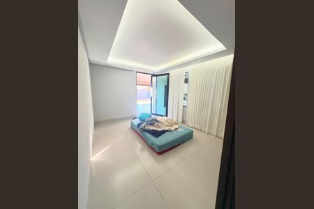 Casa para alugar com 360m², 3 quartos e 4 vagasQuarto