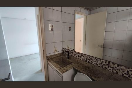 Apartamento para alugar com 55m², 2 quartos e 1 vaga Apartamento para alugar com 55m², 2 quartos e 1 vagaBanheiro