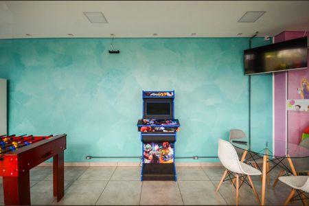 Apartamento à venda com 44m², 2 quartos e 1 vaga Apartamento à venda com 44m², 2 quartos e 1 vagaSala de Jogos