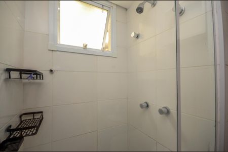 Apartamento à venda com 44m², 2 quartos e 1 vaga Apartamento à venda com 44m², 2 quartos e 1 vagaBanheiro