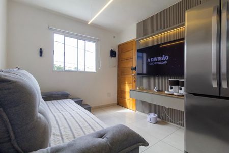 Sala de apartamento para alugar com 2 quartos, 40m² em Vila Santa Teresa, São Paulo