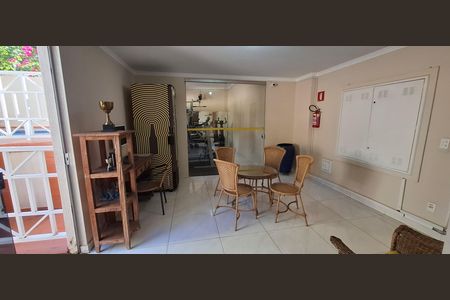 Studio para alugar com 25m², 1 quarto e 1 vagaHall social