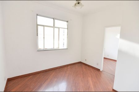 Sala de apartamento para alugar com 1 quarto, 32m² em Tijuca, Rio de Janeiro