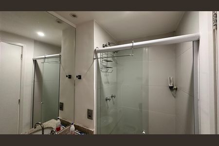 Apartamento à venda com 68m², 2 quartos e 1 vaga