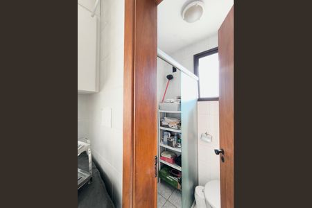 Apartamento à venda com 94m², 3 quartos e 1 vagaÁrea de Serviço