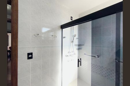 Apartamento à venda com 94m², 3 quartos e 1 vagaBanheiro da Suíte