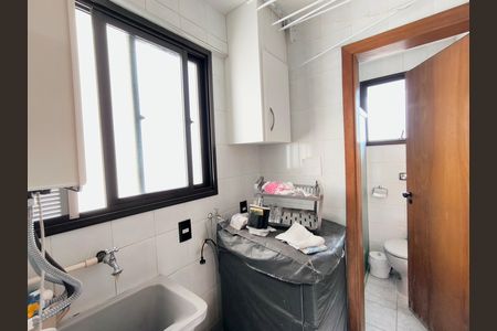 Apartamento à venda com 94m², 3 quartos e 1 vagaÁrea de Serviço