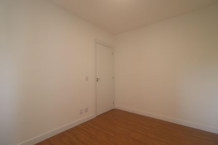 Apartamento à venda com 56m², 2 quartos e 1 vagaQuarto 02