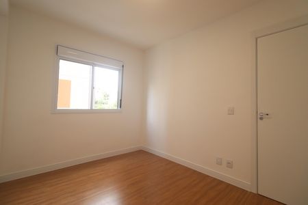 Apartamento à venda com 56m², 2 quartos e 1 vagaQuarto 02