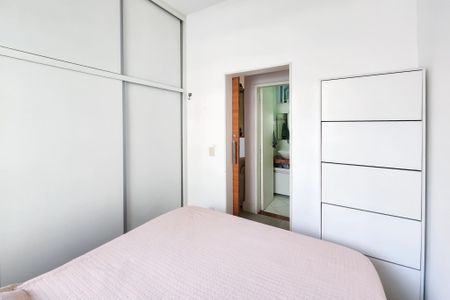 Apartamento à venda com 43m², 1 quarto e sem vaga Apartamento à venda com 43m², 1 quarto e sem vagaQuarto