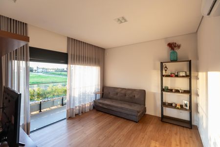 Casa de condomínio à venda com 585m², 4 quartos e 2 vagas Casa de condomínio à venda com 585m², 4 quartos e 2 vagasQuarto