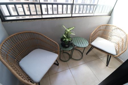 Apartamento para alugar com 59m², 2 quartos e 1 vagaSacada
