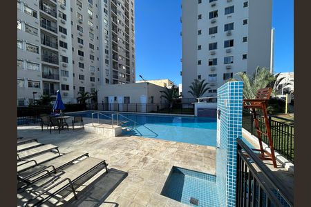 Apartamento para alugar com 50m², 2 quartos e 1 vagaÁrea comum - Piscina