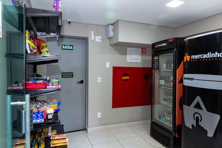 Apartamento à venda com 75m², 3 quartos e 3 vagas Apartamento à venda com 75m², 3 quartos e 3 vagasMERCADINHO