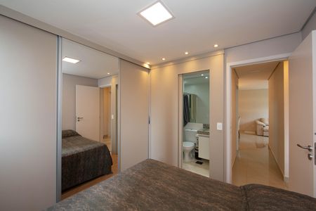 Apartamento à venda com 75m², 3 quartos e 3 vagas Apartamento à venda com 75m², 3 quartos e 3 vagasQUARTO1