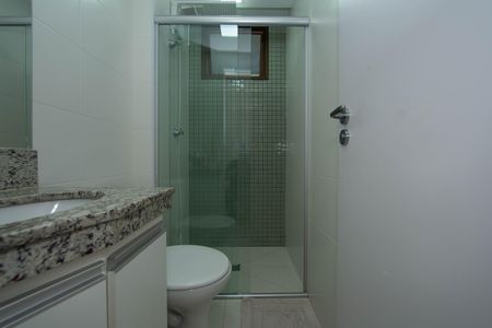 Apartamento à venda com 75m², 3 quartos e 3 vagas Apartamento à venda com 75m², 3 quartos e 3 vagasBANHEIRO2