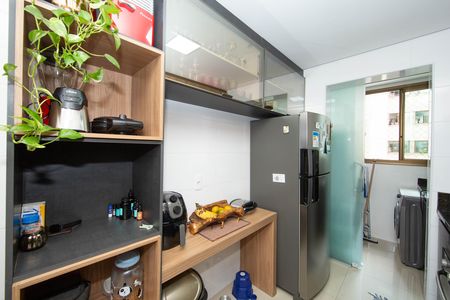 Apartamento à venda com 75m², 3 quartos e 3 vagas Apartamento à venda com 75m², 3 quartos e 3 vagasCOZINHA