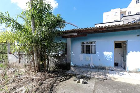 Casa para alugar com 217m², 5 quartos e 5 vagasQuintal