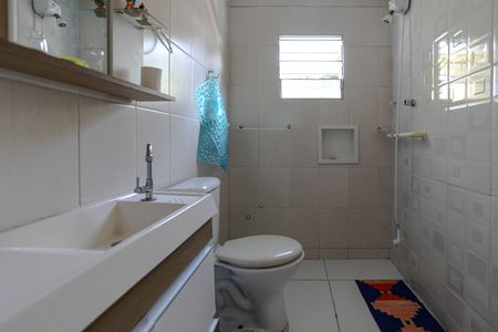 Casa para alugar com 217m², 5 quartos e 5 vagasBanheiro - Edícula