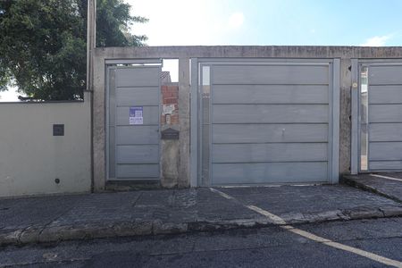 Casa para alugar com 217m², 5 quartos e 5 vagasFachada
