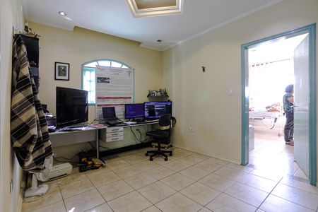 Casa para alugar com 217m², 5 quartos e 5 vagasQuarto 2
