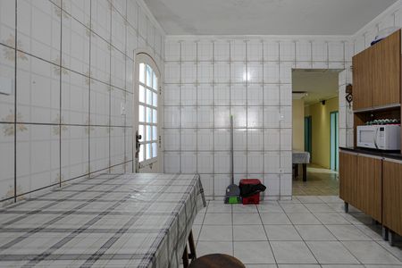 Casa para alugar com 217m², 5 quartos e 5 vagasCozinha