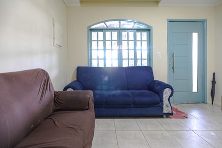 Casa para alugar com 217m², 5 quartos e 5 vagasSala