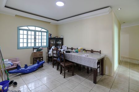 Casa para alugar com 217m², 5 quartos e 5 vagasSala de Jantar
