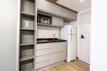 Studio para alugar com 25m², 1 quarto e sem vaga Studio para alugar com 25m², 1 quarto e sem vagaCozinha