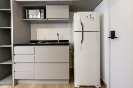 Studio para alugar com 25m², 1 quarto e sem vaga Studio para alugar com 25m², 1 quarto e sem vagaCozinha