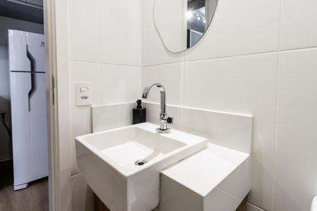 Studio para alugar com 25m², 1 quarto e sem vaga Studio para alugar com 25m², 1 quarto e sem vagaBanheiro