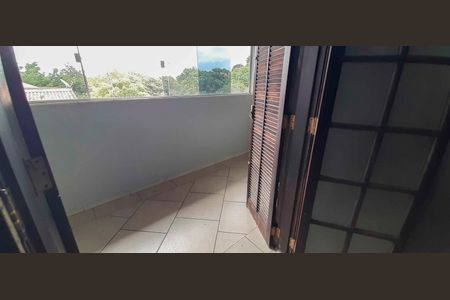 Casa para alugar com 250m², 2 quartos e 2 vagas Casa para alugar com 250m², 2 quartos e 2 vagasVaranda da Suíte 1