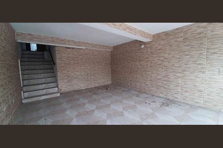 Casa para alugar com 250m², 2 quartos e 2 vagas Casa para alugar com 250m², 2 quartos e 2 vagasGaragem