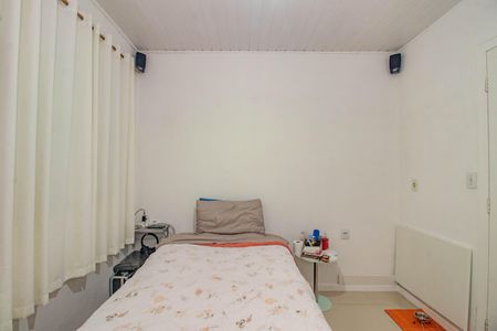 Casa à venda com 150m², 2 quartos e 4 vagas Casa à venda com 150m², 2 quartos e 4 vagasQuarto 1