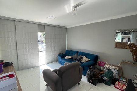 Sala de apartamento para alugar com 2 quartos, 115m² em Vila Guanabara, Duque de Caxias