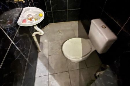 Casa para alugar com 70m², 3 quartos e 1 vagaBanheiro de serviço 