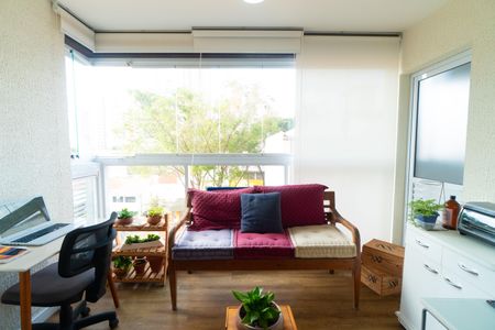 Apartamento à venda com 63m², 2 quartos e 1 vaga Apartamento à venda com 63m², 2 quartos e 1 vagaSacada da Sala