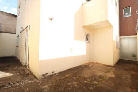 Apartamento para alugar com 60m², 2 quartos e 1 vagaarea privada