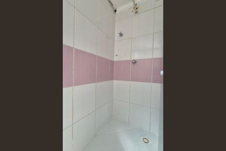 Apartamento à venda com 57m², 2 quartos e 1 vaga Apartamento à venda com 57m², 2 quartos e 1 vagaBanheiro