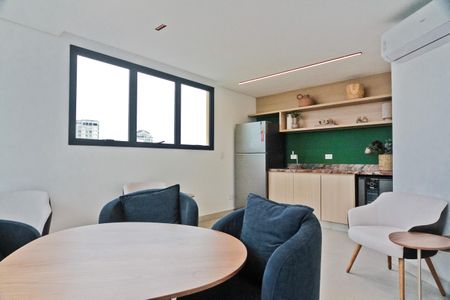 Studio para alugar com 36m², 1 quarto e sem vaga Studio para alugar com 36m², 1 quarto e sem vagaÁrea comum - Salão de festas